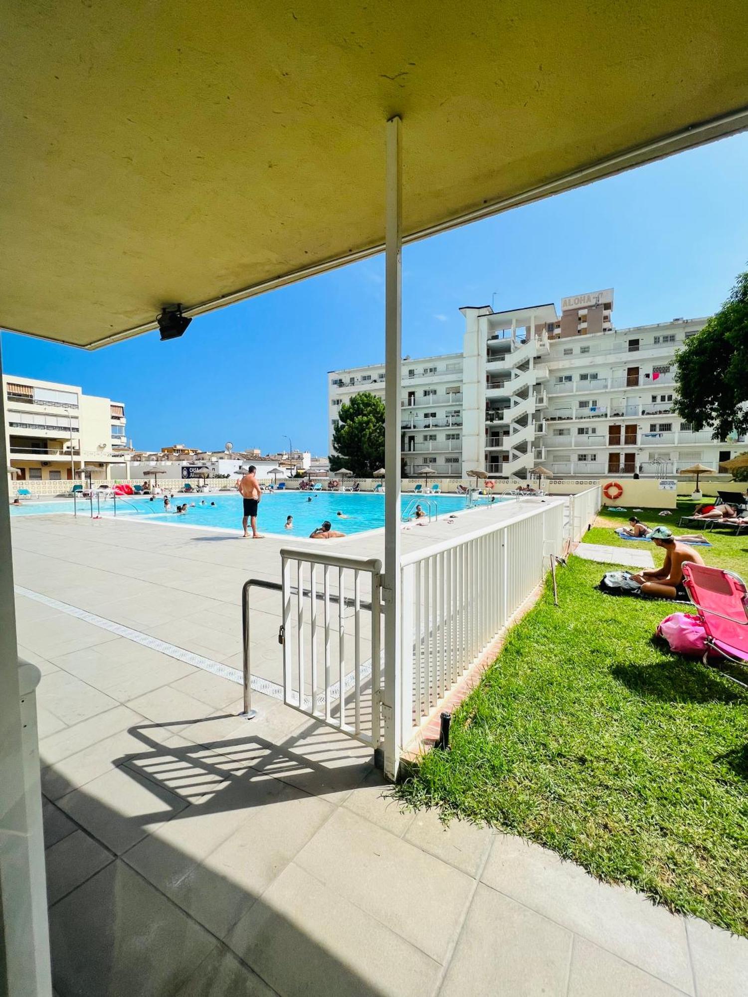 Apartament Torremolinos Carihuela Nucleo Cristal Zewnętrze zdjęcie
