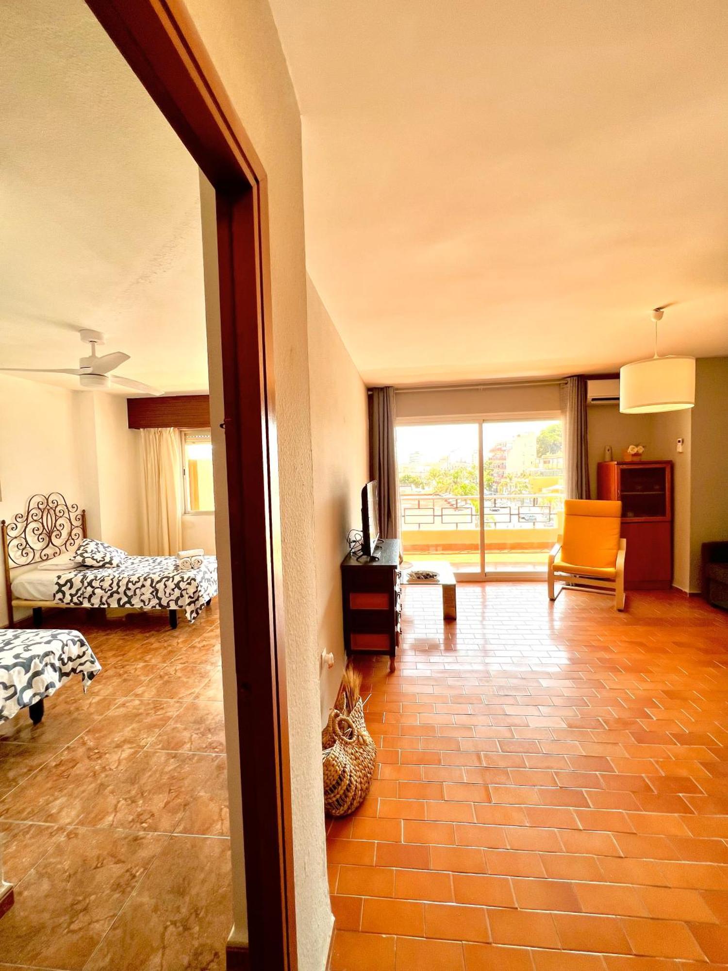 Apartament Torremolinos Carihuela Nucleo Cristal Zewnętrze zdjęcie